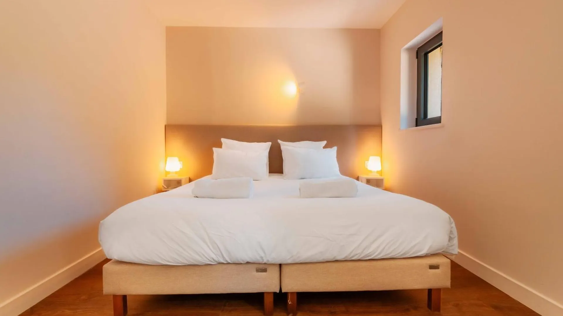 Le Mas Du Roulier, Villa Provencale Chic, 320M2 Au Calme Avec Vue 180 Sur Puy De Dome Thiers Fransa