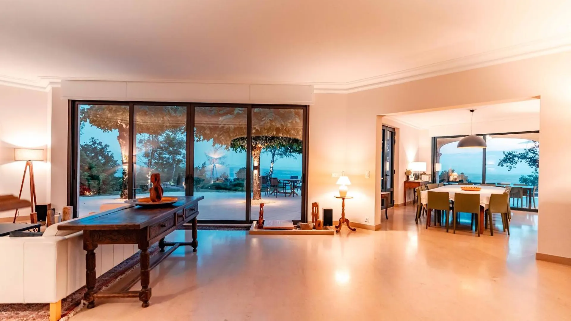 Le Mas Du Roulier, Villa Provencale Chic, 320M2 Au Calme Avec Vue 180 Sur Puy De Dome Thiers