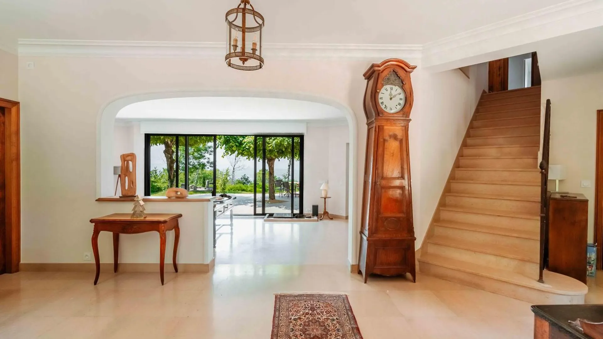 Le Mas Du Roulier, Villa Provencale Chic, 320M2 Au Calme Avec Vue 180 Sur Puy De Dome Thiers 0*,  France