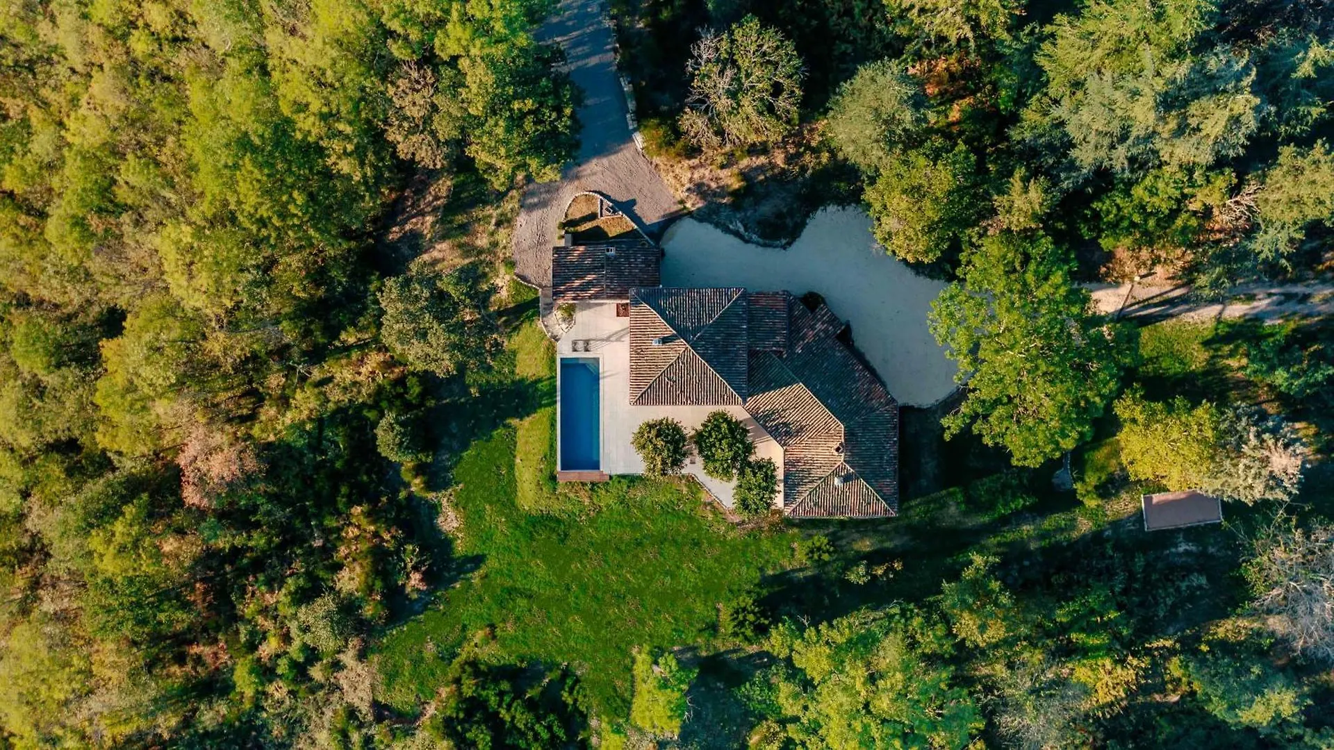 Le Mas Du Roulier, Villa Provencale Chic, 320M2 Au Calme Avec Vue 180 Sur Puy De Dome Thiers
