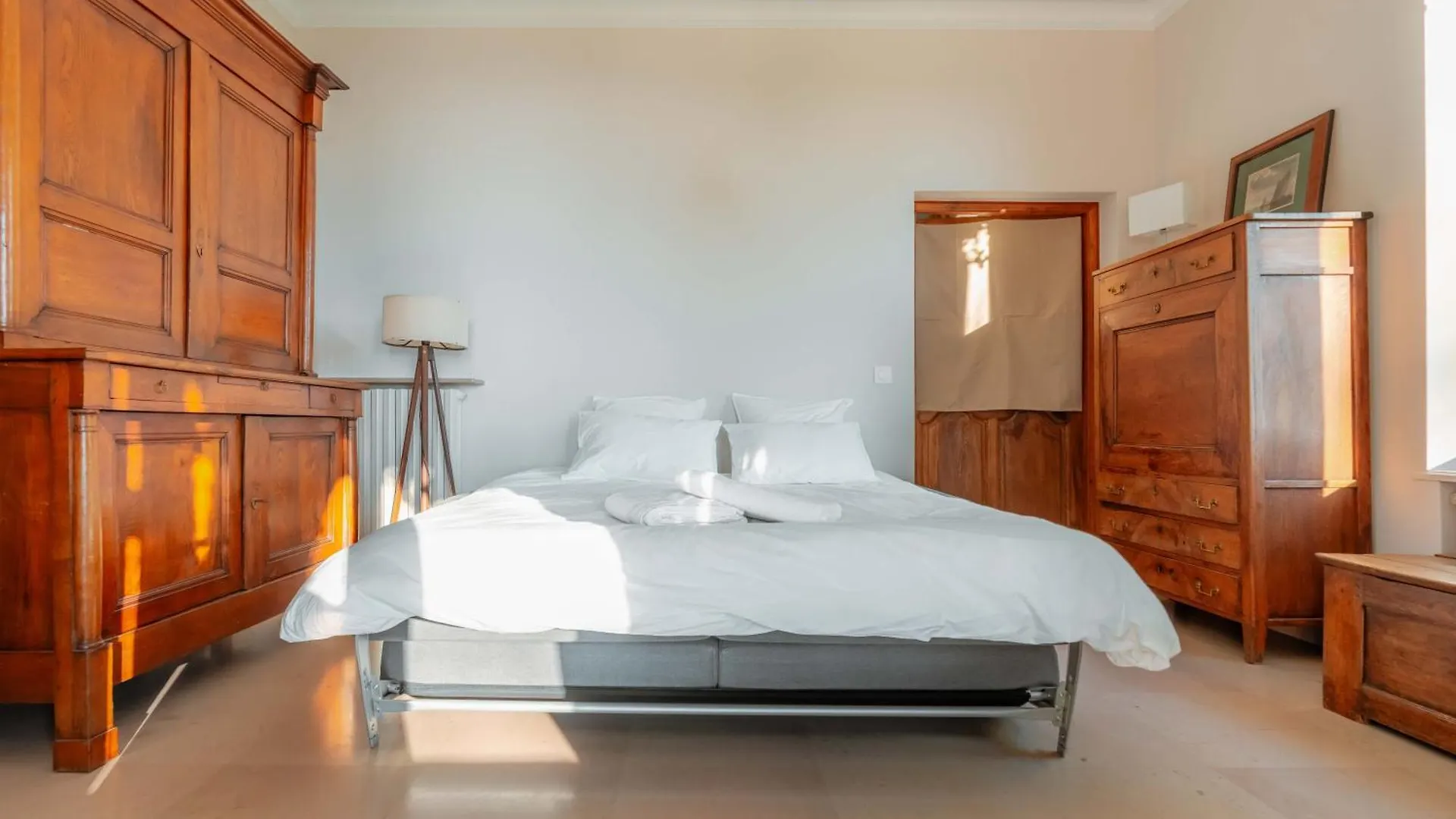 Le Mas Du Roulier, Villa Provencale Chic, 320M2 Au Calme Avec Vue 180 Sur Puy De Dome Thiers